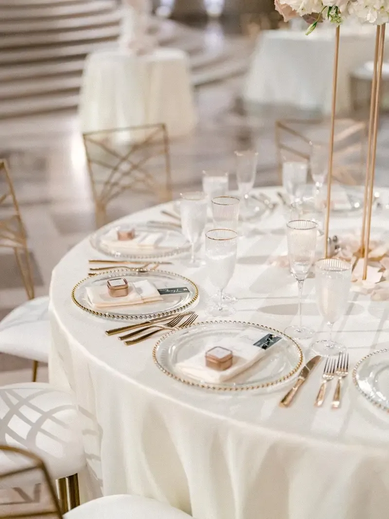 An elegant tablescape from a Veni Vidi Amavi wedding