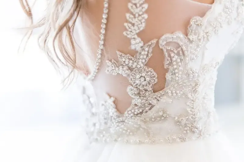 Wedding day details, captured at a Veni Vidi Amavi wedding